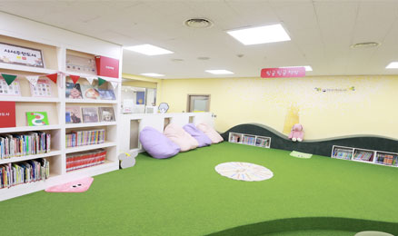 어린이자료실 내부모습